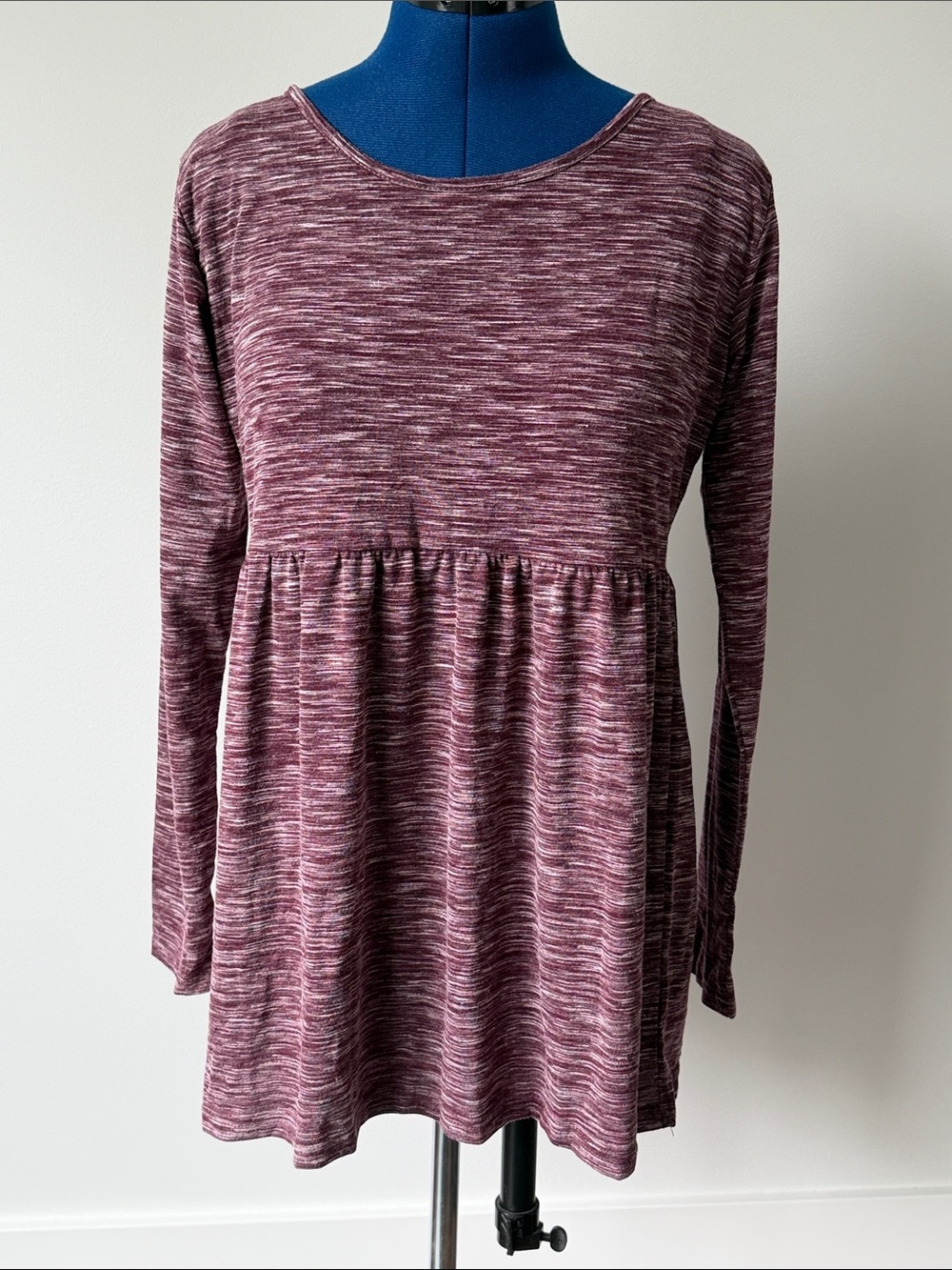 Relaxed Marled Plum Long-Sleeve Maternity Tunic Top
